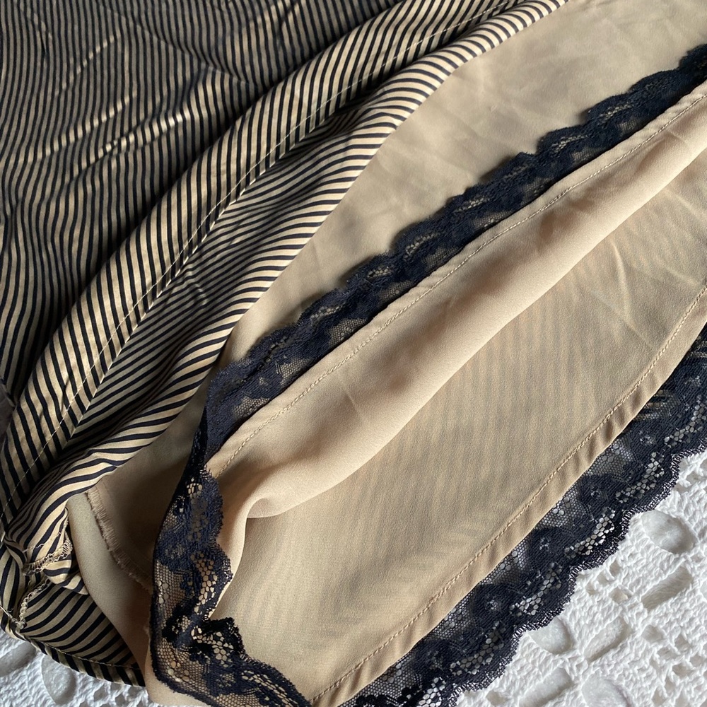 CLIFFORD & WILLS VINTAGE 100% SILK SKIRT 10 NWOT - Picture 6 of 12
